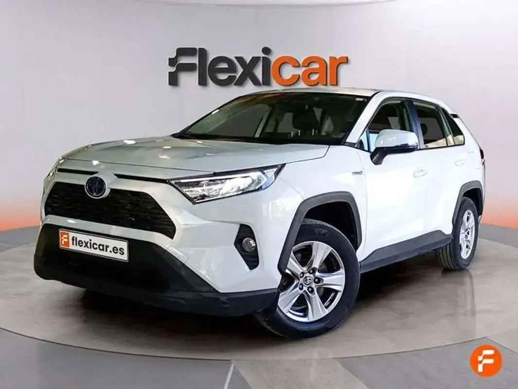 Usado Toyota RAV4 Hybrid Business Edition 218 CV (160 kW) 2021 Blanco SUV