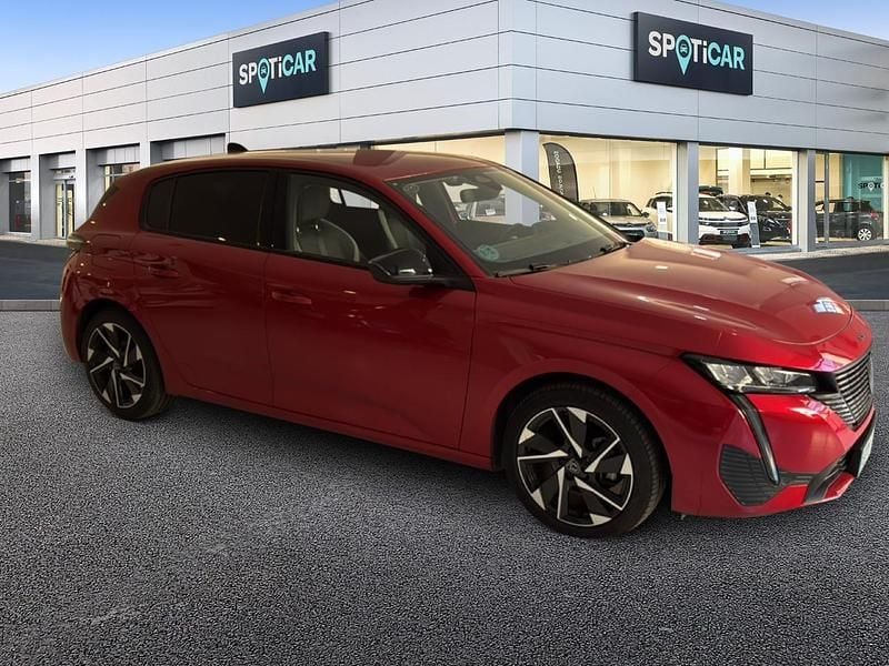 Usado Peugeot 308 Allure 131 CV (96 kW) 2024 Rojo Utilitario