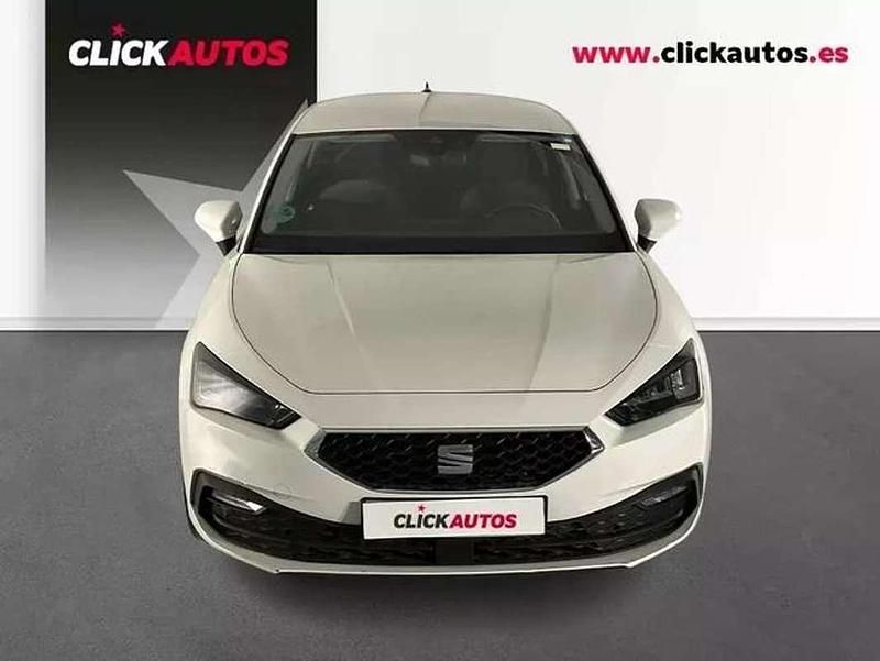 Usado Seat Leon Style 111 CV (81 kW) 2024 Blanco Utilitario