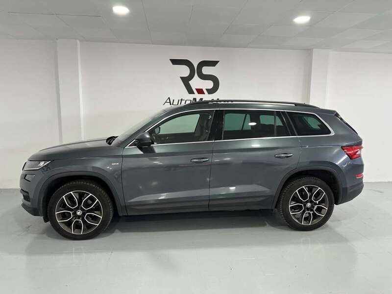Usado Skoda Kodiaq LAURIN & KLEMENT 150 CV (110 kW) 2019 Plateado SUV