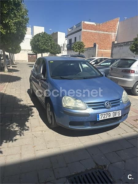 Usado VW Golf IV Conceptline 100 CV (73 kW) 2004 Azul Berlina
