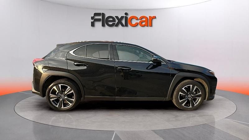 Usado Lexus UX Executive Line 184 CV (135 kW) 2023 Blanco SUV