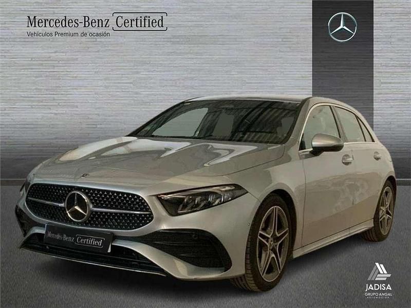 Usado Mercedes A180 136 CV (100 kW) 2025 Berlina