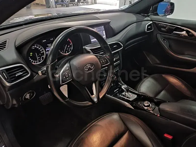Usado Infiniti QX30 Premium 170 CV (125 kW) 2017 Negro SUV