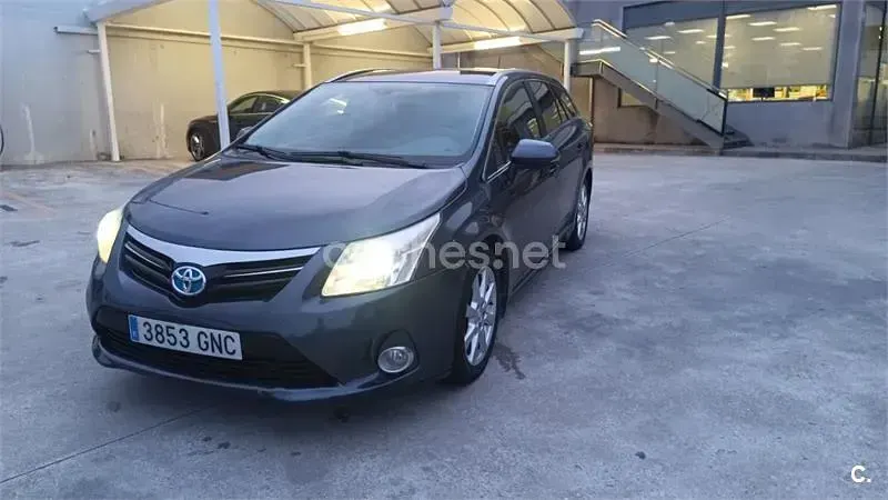 Usado Toyota Avensis Advance 147 CV (108 kW) 2009 Azul Familiar