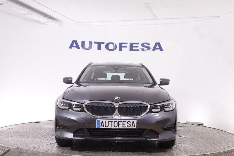 Usado BMW 320e 190 CV (139 kW) 2021 Gris Familiar
