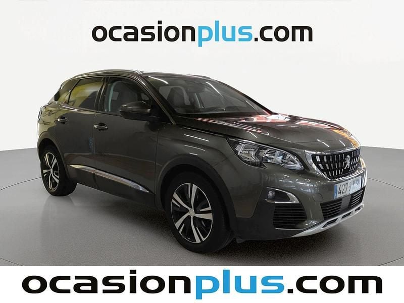Usado Peugeot 3008 Allure 131 CV (96 kW) 2018 Gris SUV