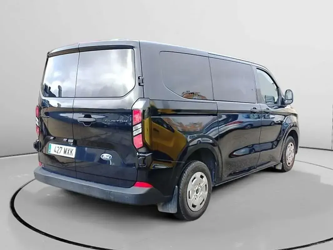 Usado Ford Transit Custom 171 CV (125 kW) 2025 Negro Van