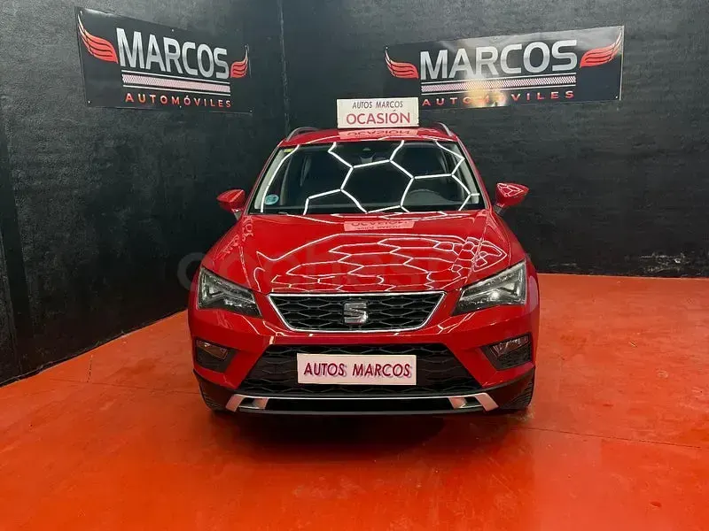 Usado Seat Ateca Ecomotive 115 CV (84 kW) 2016 Rojo SUV