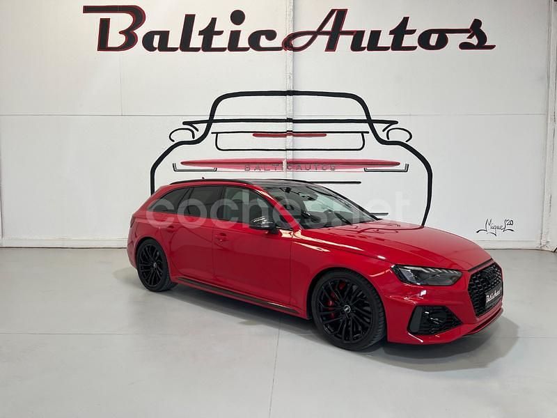 Usado Audi RS4 Exclusive 450 CV (330 kW) 2019 Rojo Familiar