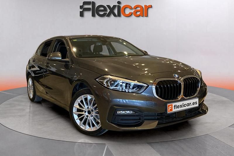 Usado BMW 118 140 CV (102 kW) 2020 Gris Utilitario