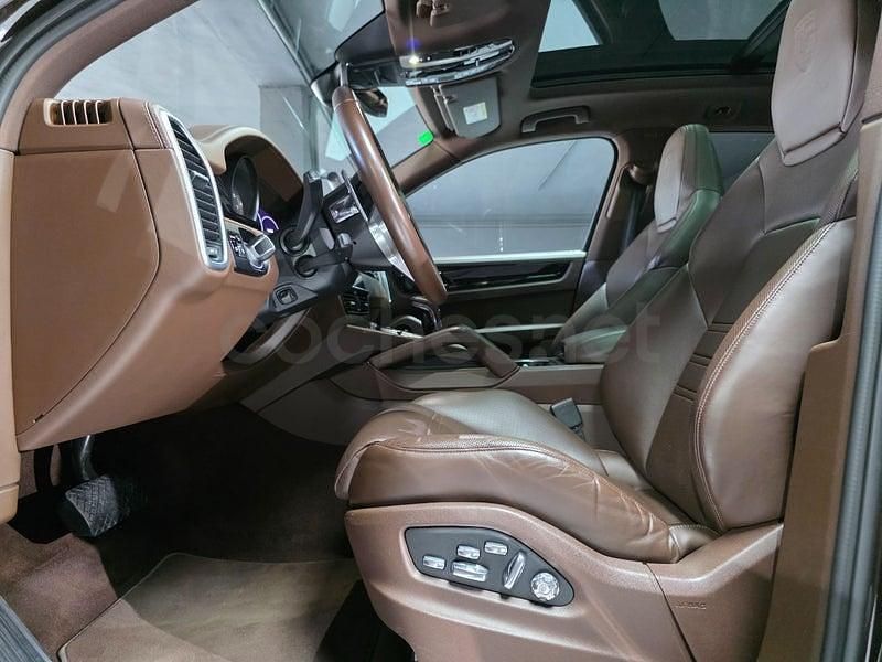 Usado Porsche Cayenne 462 CV (339 kW) 2019 Marrón SUV