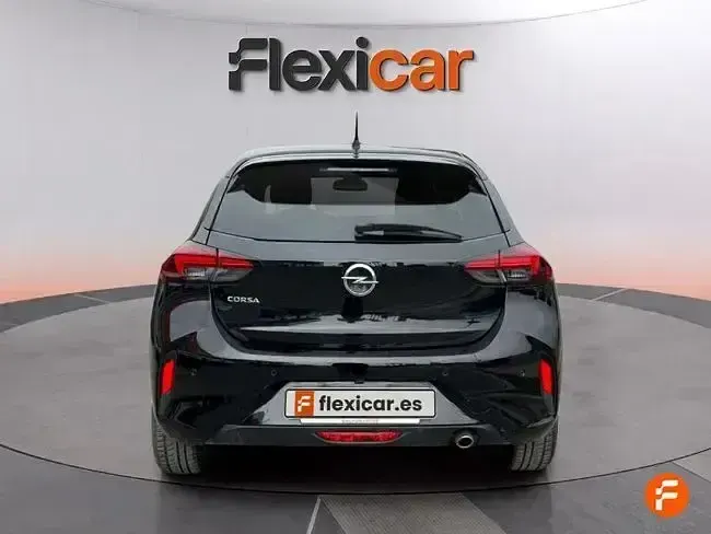 Usado Opel Corsa GS Line 100 CV (73 kW) 2022 Negro Utilitario