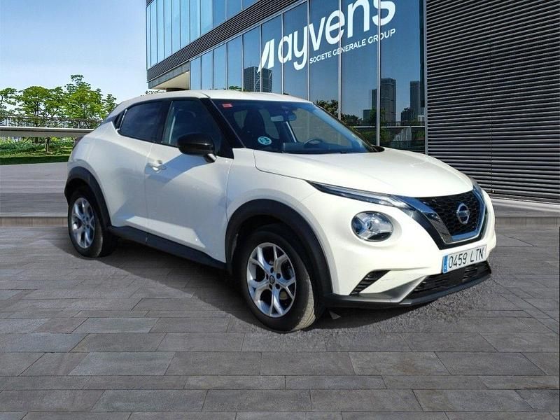 Usado Nissan Juke Acenta 114 CV (83 kW) 2021 Blanco SUV
