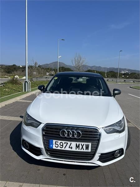 Usado Audi A1 Sportback Attraction 105 CV (77 kW) 2012 Blanco Utilitario