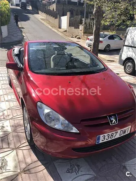 Usado Peugeot 307 CC Sport 180 CV (132 kW) 2005 Granate Descapotable