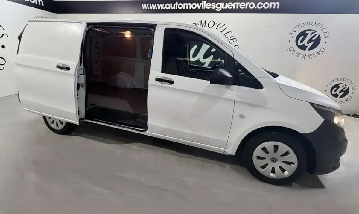 Usado Mercedes Vito 114 CV (83 kW) 2019 Blanco Van