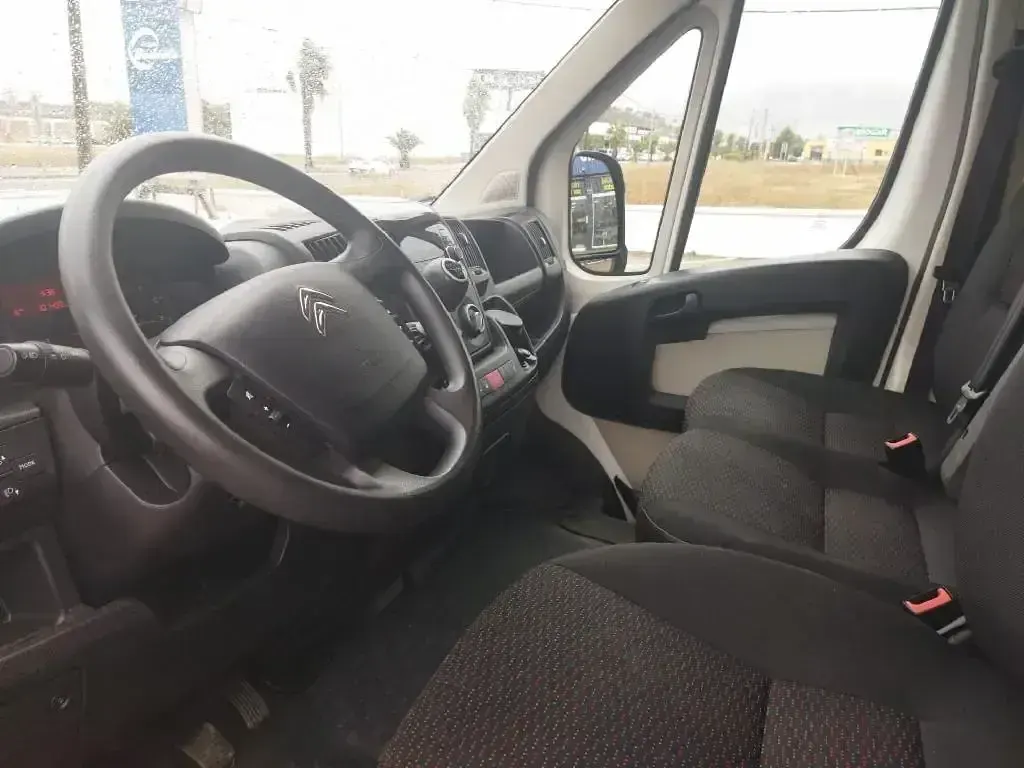 Käytetty Citroën Jumper 131 HP (96 kW) 2016 Valkoinen Tila-auto