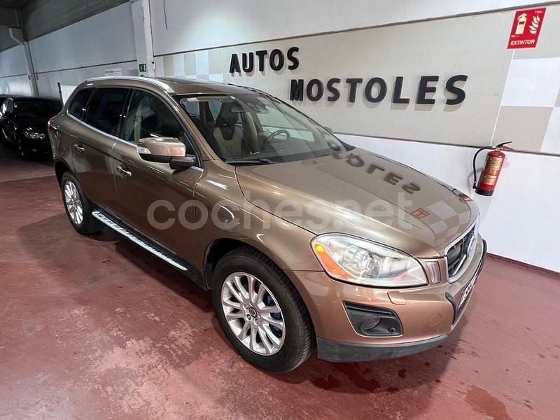 Usado Volvo XC60 Momentum 185 CV (136 kW) 2009 Beige SUV