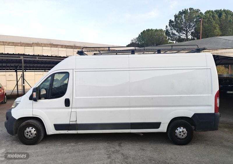 Usado Citroën Jumper 129 CV (94 kW) 2015 Blanco Monovolumen