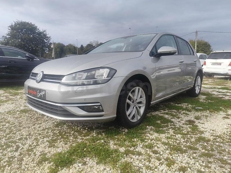 Usado VW Golf VII Advance 115 CV (84 kW) 2017 Gris / plata Berlina