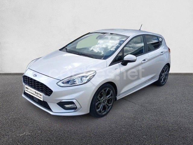 Gris / plata Usado 2019 Ford Fiesta ST-Line Utilitario | 13.900 € (Un poco caro) - Imagen 1/4