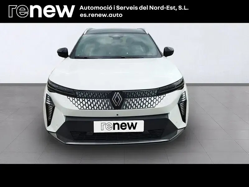 Usado Renault Scenic E-Tech Iconic 159 kW (217 CV) 2024 Blanco SUV