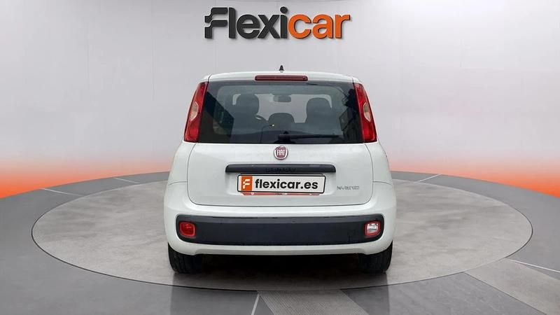 Usado Fiat Panda Cross Cross 71 CV (52 kW) 2022 Blanco Utilitario