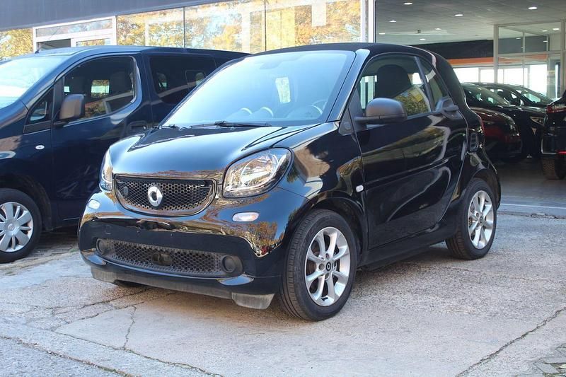 Usado Smart ForTwo Electric Drive 60 kW (82 CV) 2020 Negro Coupe
