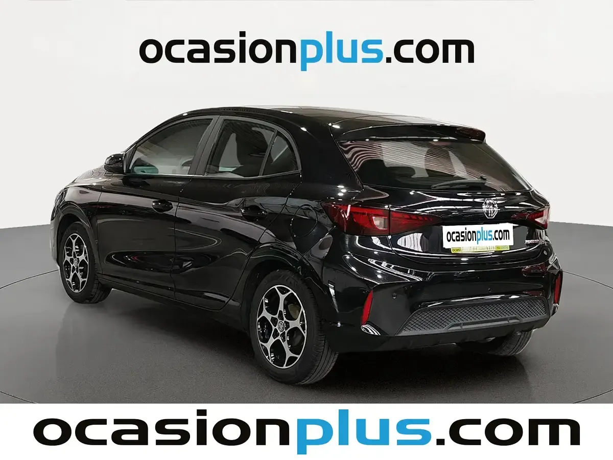 Usado MG MG3 Comfort 116 CV (85 kW) 2025 Negro Utilitario