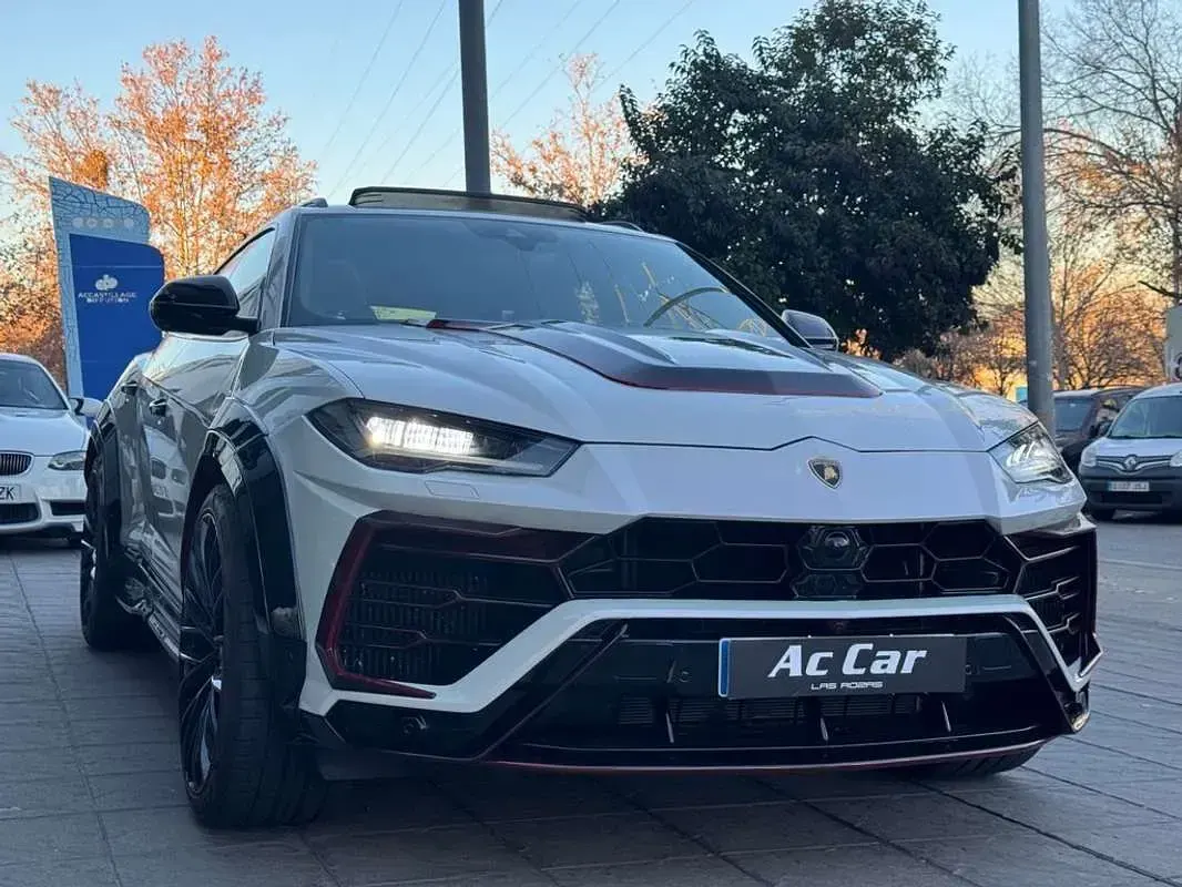 Usado Lamborghini Urus 665 CV (489 kW) 2020 Blanco SUV