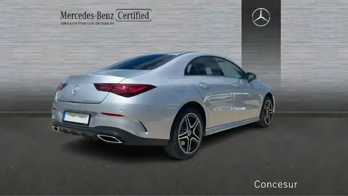 Usado Mercedes CLA250e 218 CV (160 kW) 2025 Plata Coupe
