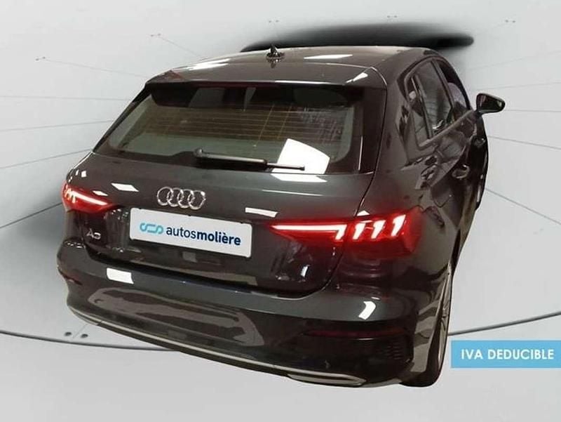 Usado Audi A3 Sportback Advanced 150 CV (110 kW) 2021 Gris Utilitario