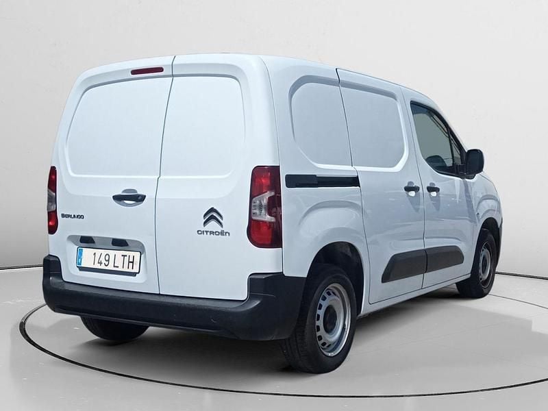 Usado Citroën Berlingo 100 CV (73 kW) 2021 Blanco Monovolumen