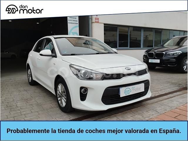 Usado Kia Rio 100 CV (73 kW) 2020 Blanco Berlina