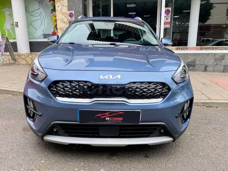 Usado Kia Niro 141 CV (103 kW) 2021 Azul SUV