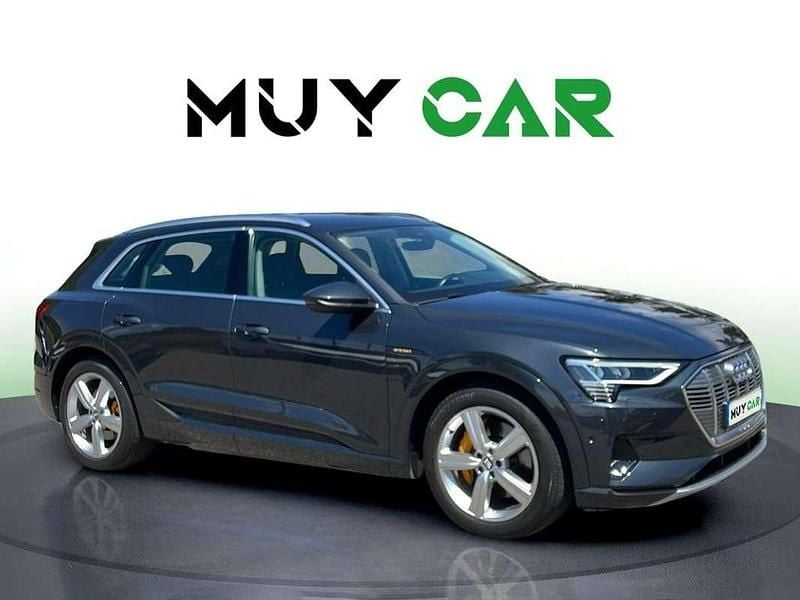Gris Usado 2020 Audi e-tron Advanced SUV | 23.990 € (Precio justo) - Imagen 1/4
