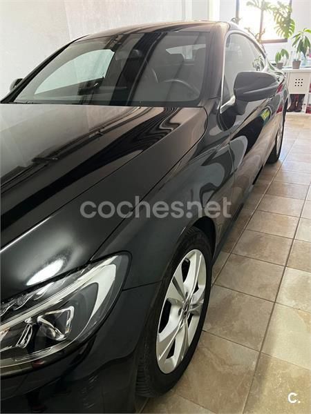 Negro Usado 2018 Mercedes E250 Coupe | 27.900 € (Precio justo) - Imagen 1/4
