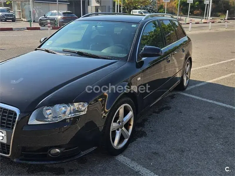 Usado Audi A4 Sport 140 CV (102 kW) 2007 Negro Familiar