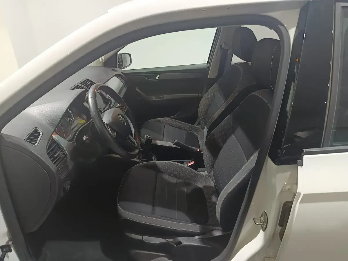 Occasion Skoda Fabia Active 75 PK (55 kW) 2018 Wit Hatchback