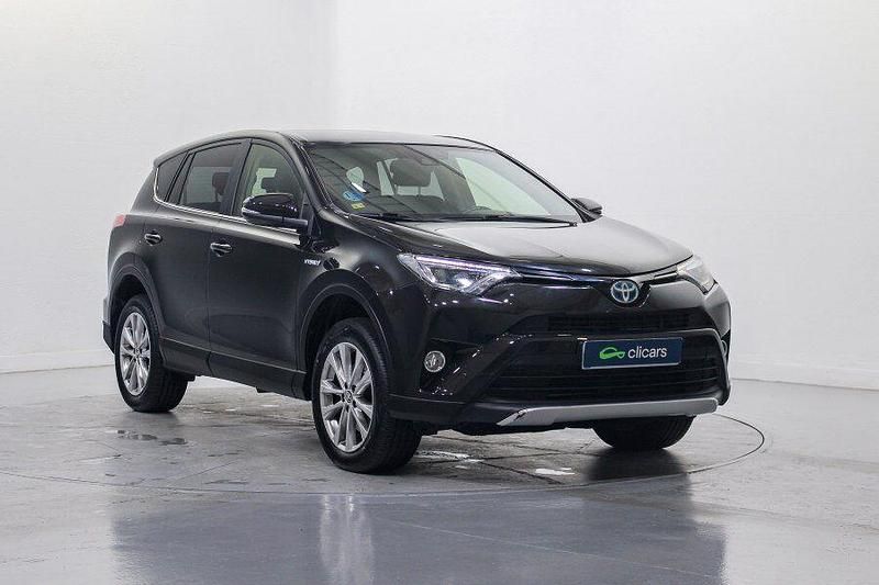 Usado Toyota RAV4 Hybrid Advance 197 CV (144 kW) 2017 Negro SUV
