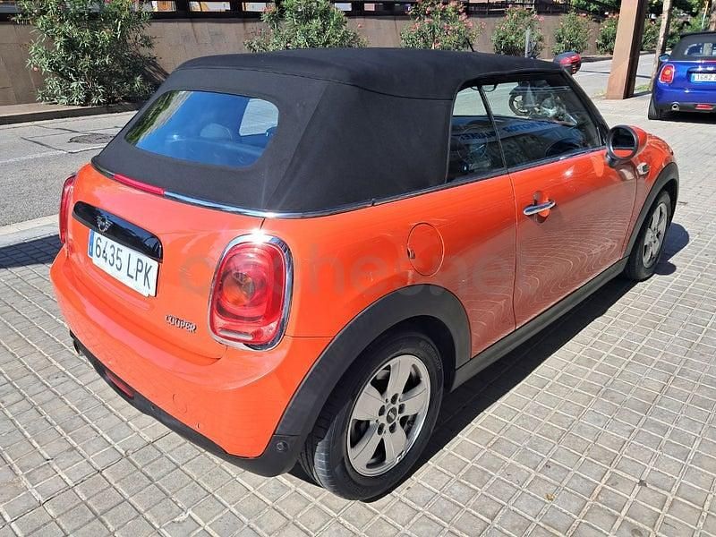 Usado Mini Cooper Cabriolet 136 CV (100 kW) 2021 Naranja Descapotable