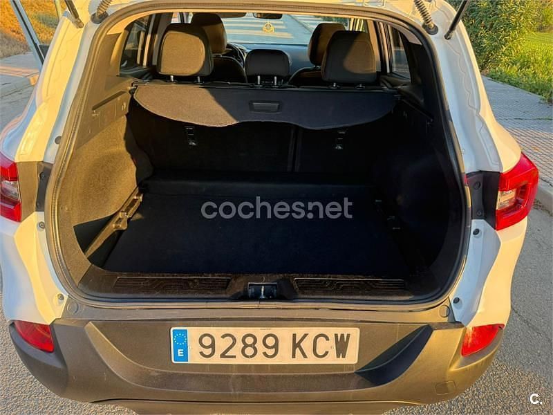 Usado Renault Kadjar Zen 130 CV (95 kW) 2017 Blanco SUV