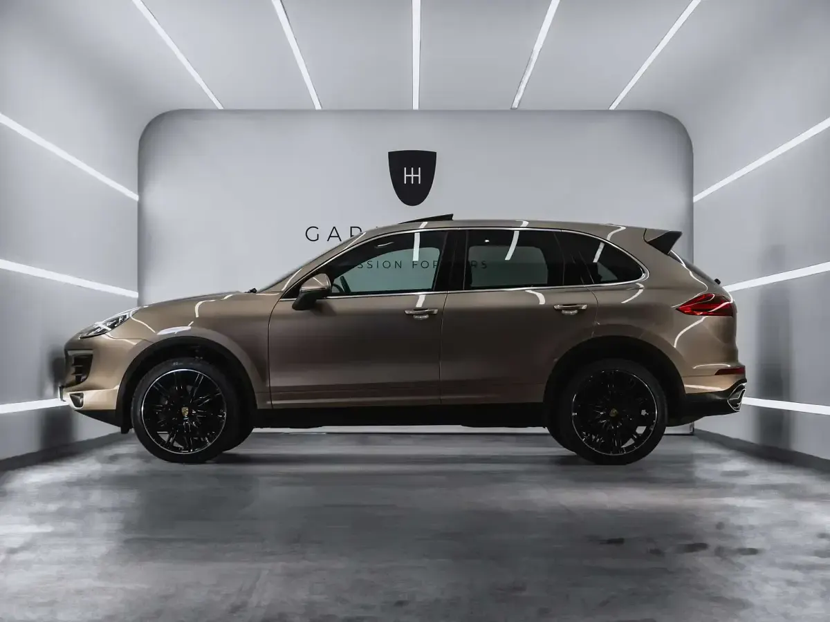 Usado Porsche Cayenne Diesel 262 CV (192 kW) 2017 Beige SUV