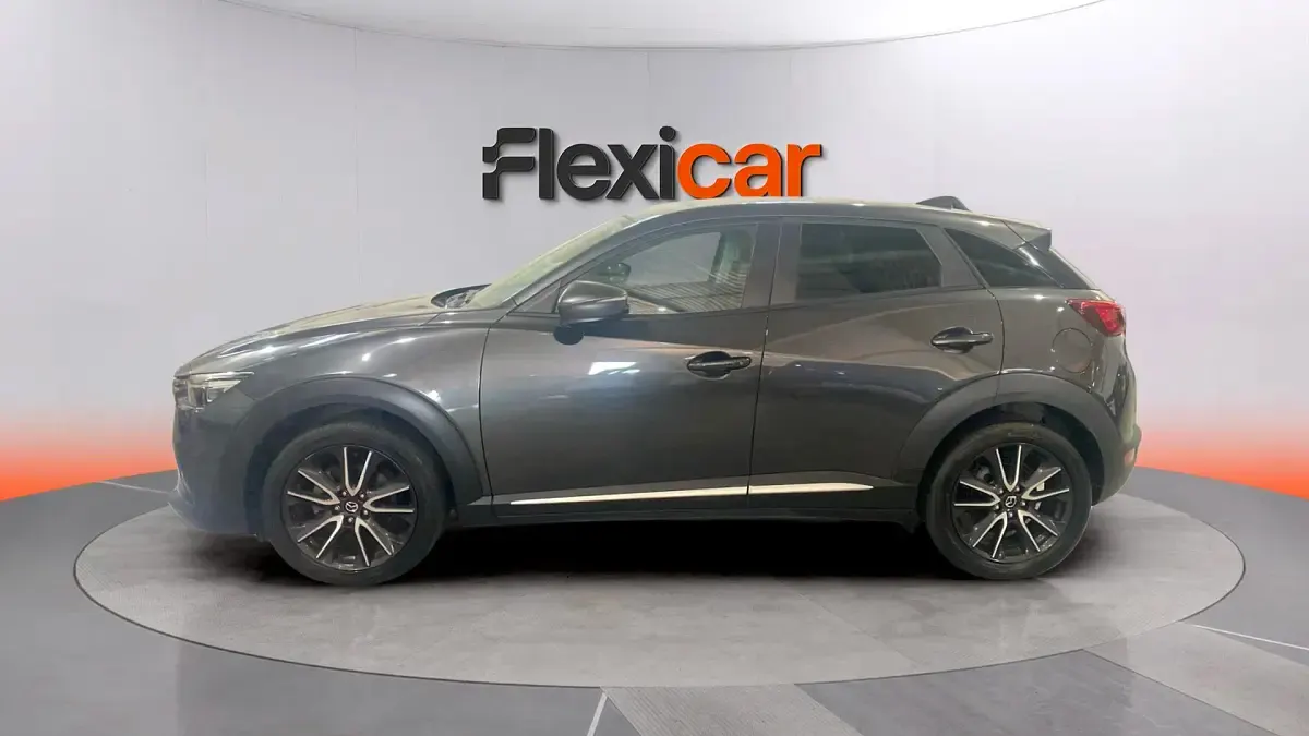 Usado Mazda CX-3 Luxury 105 CV (77 kW) 2018 Gris SUV