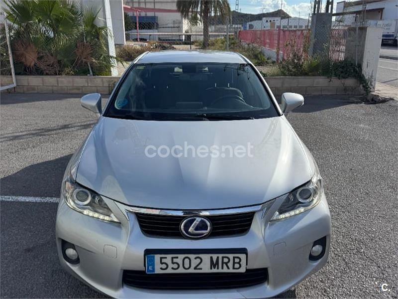 Gris / plata Usado 2011 Lexus CT200h Berlina | 10.500 € (Precio justo) - Imagen 1/4