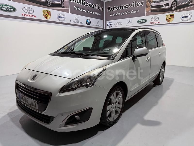 Blanco Usado 2016 Peugeot 5008 Allure Monovolumen | 7990 € (Precio justo) - Imagen 1/4