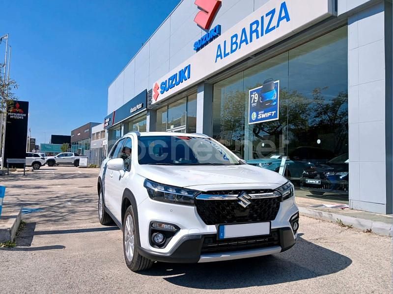 Blanco Usado 2024 Suzuki SX4 S-Cross SUV | 25.400 € (Un poco caro) - Imagen 1/4