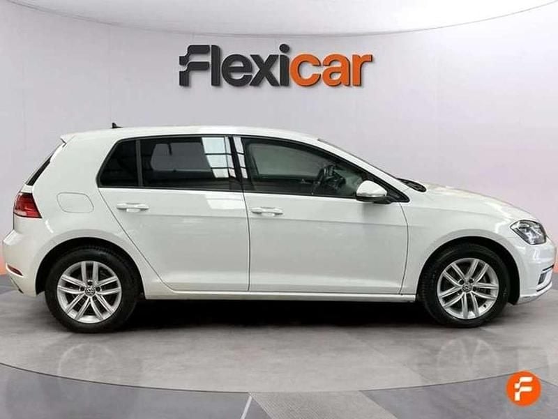Usado VW Golf VII Advance 116 CV (85 kW) 2020 Blanco Utilitario