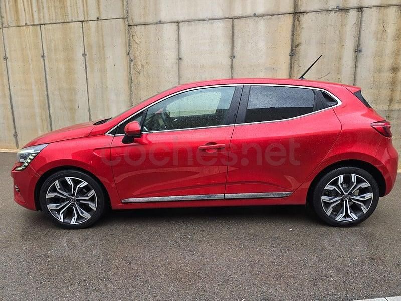 Usado Renault Clio V Zen 100 CV (73 kW) 2021 Granate Berlina